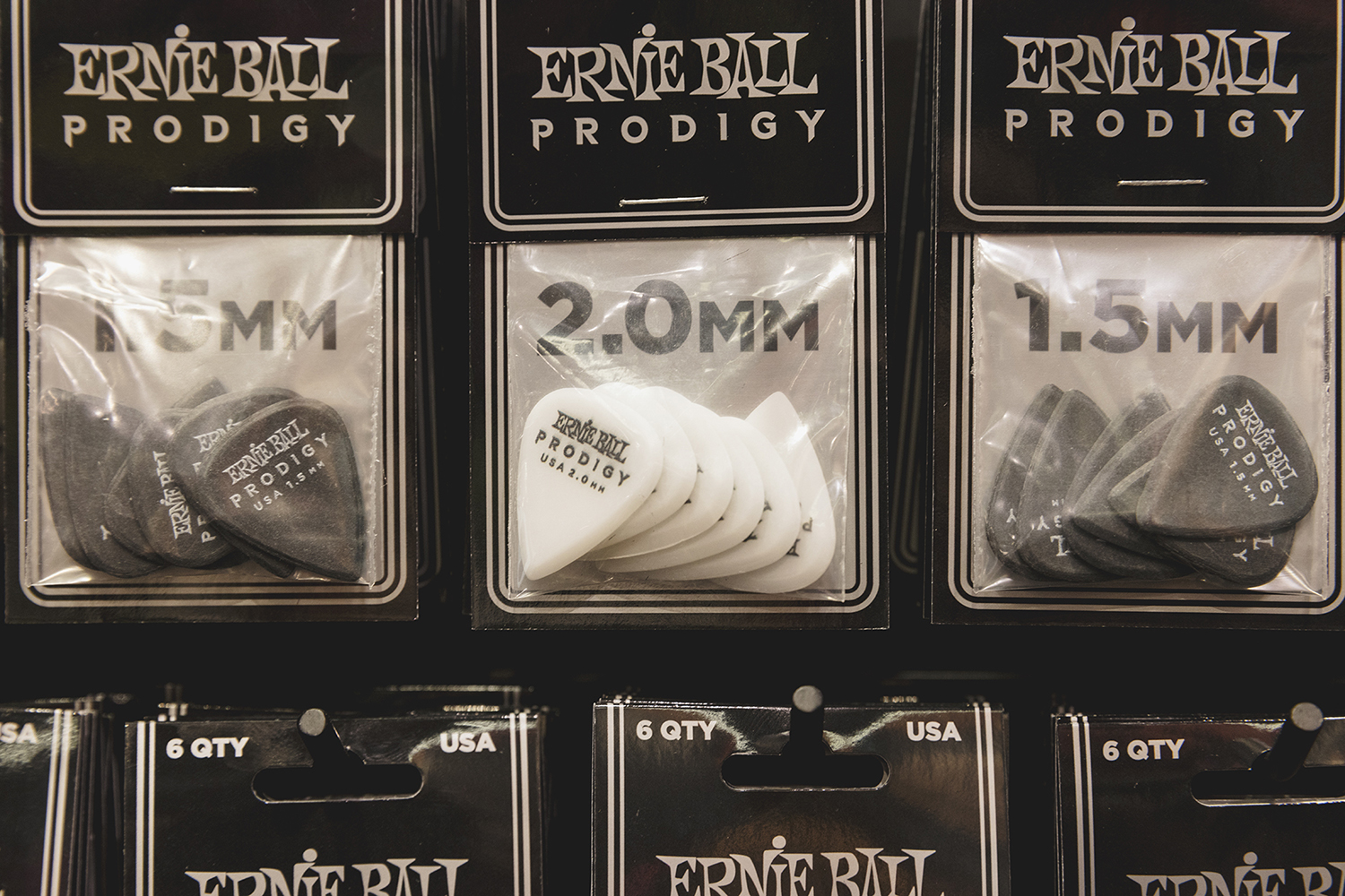 Plettri Ernie Ball Prodigy 2.0 Mm Bianco - Confezione Da 6 Pezzi